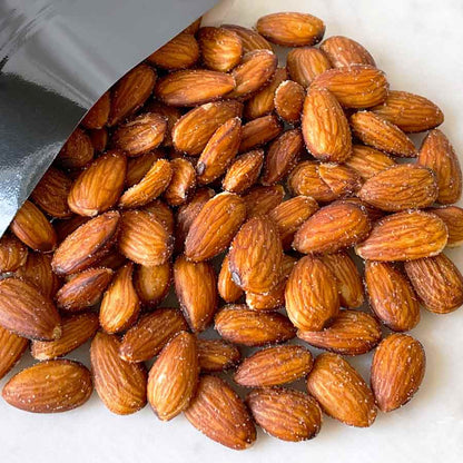 KACANG ALMOND YNG BAGUS SALTED ROASTED